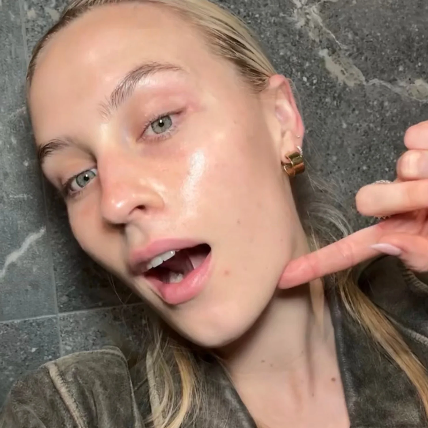 Ultimate Glow Facial - Image 4